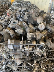 เศษซากมอเตอร์ไฟฟ้าส่งออกจำนวนมาก / เครื่องกำเนิดไฟฟ้ากระแสสลับ/สตาร์ทเตอร์จากเยอรมนี - Product Image 4