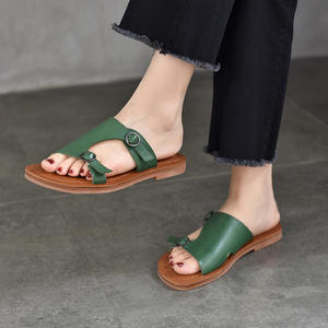 Sandales tongs en cuir pour femmes, mode, été, plage, décontractées, confortables, chaussures - Product Image 1