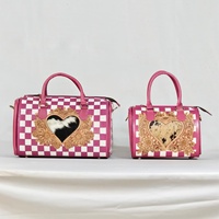 Nouvel Arrivage en Gros : Sacs Bandoulière en Cuir Véritable Faits Main avec Motif Cœur, Style Western, à Carreaux et Fleurs Gaufrées pour Femme