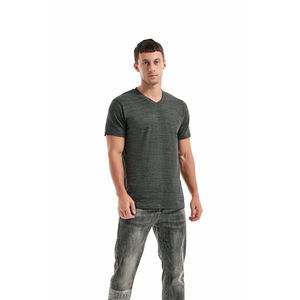 Camiseta de Verano para Hombre, 180 g/m², Algodón, Personalizable, Económica, Cuello en V, Manga Corta, Ligera, al por Mayor - Product Image 4