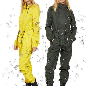 Survêtement d'hiver pour femme avec logo personnalisé, coupe-vent, avec strass, respirant, durable, 100% nylon, léger - Product Image 5