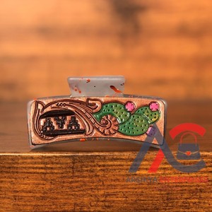 Cowgirl Western Style à la main en cuir usiné pinces à griffes véritable à la main en cuir épingles à cheveux accessoires de cheveux pour les femmes griffes de cheveux - Product Image 1