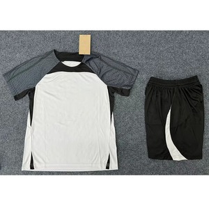 Best-selling Soccer <b>Player</b> Training Jersey Football Shirts Football Uniform Soccer Kits 100% Polyester - Product Image 4