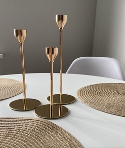 Bougeoirs en or pour centre de table, lot de 6, bougeoirs coniques en laiton, bougeoirs décoratifs en métal - Product Image 3