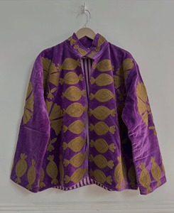 Chaqueta Suzani de Terciopelo con Bordado Estilo Bohemio, Talla Única para Mujer - Product Image 1