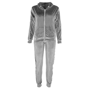 Ensemble de vestes polaires Survêtements en velours coupe ajustée en coton recadrée de 2 pièces Survêtement de luxe vierge à logo personnalisé pour femme - Product Image 4