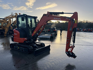 Mini Excavadora Kubota KX037-4 Nueva y Económica en Venta, Excavadora Compacta de 3.5 Toneladas, Envío Inmediato del Proveedor - Product Image 6