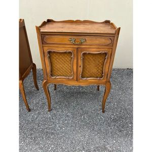 โต๊ะข้างเตียงไม้มะฮอกกานีสไตล์ฝรั่งเศสหรูหราสำหรับงานแกะสลักทำมือห้องนอนลายตารางละเอียด - Product Image 2