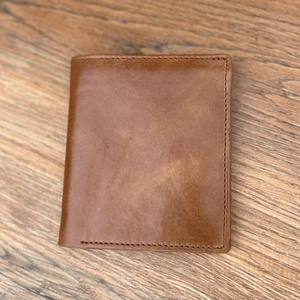 Portefeuille en cuir de vache véritable de créateur personnalisé le plus vendu de haute qualité pour hommes au meilleur prix de gros - Product Image 2