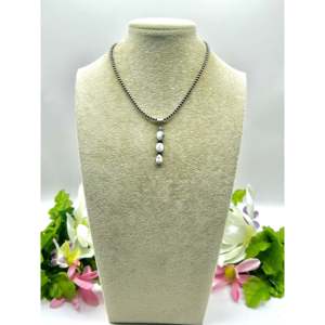 Colgante Navajo Hecho a Mano en Plata de Ley con Incrustaciones de Bisonte Blanco - Product Image 6