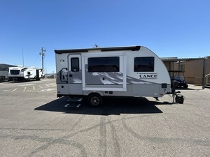 Lance 2021 1475 Camper Trailer ready for sale - Product Image 6
