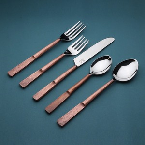 Ensemble de couverts de mariage écologiques en bois de luxe - Product Image 1
