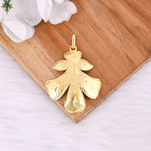 Colgante de Latón Chapado en Oro Amarillo de Alta Calidad, Diseño Artesanal, Joyería de Diseño para Mujer, Regalos, Fabricante Mayorista - Product Image 5