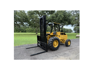 CARRETILLA ELEVADORA OFF ROAD AMERICAN EAGLE USADA CERTIFICADA-4X4 -LOW HRS - Product Image 4