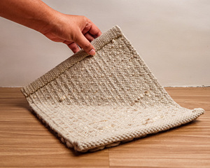 Alfombra moderna de lana de lujo para el hogar Textiles hechos a mano para sala de estar y dormitorio a precio de mercado Material suave para uso en el suelo - Product Image 4