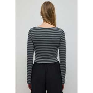 T-shirt basique à manches longues rayé décontracté pour femmes, coupe ajustée, respirant, en coton et élasthanne, taille XS à XL pour l'été - Product Image 5