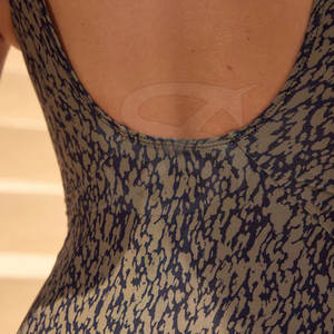 Traje de Baño Elástico y Cómodo, Confeccionado con Tela Resistente, Secado Rápido, Soporte y Estilo para un Uso Duradero - Product Image 4