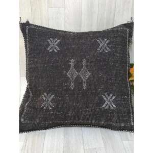 Funda de Almohada Marroquí Hecha a Mano, Funda de Cojín Tradicional Bereber, Cojín Decorativo Boho para Sofá, Almohada Decorativa de Algodón para el Hogar - Product Image 1