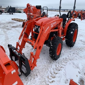 KUBOTA MX5400 Calidad Premium Tractor de 4 ruedas Motor diésel 20hp-120hp Potencia nominal Venta al por mayor Opción de equipo agrícola - Product Image 1