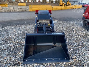 Minicargadora de dirección deslizante 2024 TX427W con cargadora frontal de oruga de carga de cilindro hidráulico Eaton para uso doméstico - Product Image 4