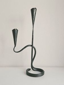 เชิงเทียนโลหะขนาดใหญ่สำหรับคริสต์มาสหรืองานแต่งงานสไตล์วินเทจร่วมสมัยสำหรับกิจกรรมวันหยุด - Product Image 2