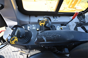 รถตักดินอเนกประสงค์2014 Komatsu รถปราบดินมือสองรถปราบดิน39Ton ควบคุมได้รถ D155AX-7 - Product Image 5