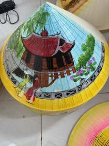 Sombrero Cónico Vietnamita Hecho a Mano, Sombrero de Bambú, Regalo Cultural, Exportación al por Mayor - Product Image 3