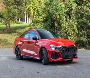 Audis RS3 2.5L turbocompressé 2023 d'occasion - Product Image 6