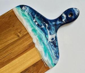 Planche à découper en bois Epoxy Functional Art Planche à découper en résine Ustensiles de cuisine en bois avec poignée Planche à fromage en résine et ustensiles de cuisine - Product Image 2