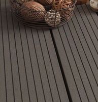 Plancher de terrasse extérieur en composite plastique WPC co-extrudé, creux