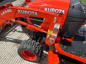 รถแทรคเตอร์ BX23S 8แรงม้าเยอรมันส่วนประกอบหลักที่ทนทานตลับลูกปืนปั๊มเกียร์มอเตอร์เครื่องยนต์ - Product Image 5