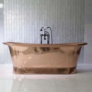 Bañera de cobre de primera calidad con construcción hecha a mano de alta calidad y elegante ambiente rústico - Product Image 1
