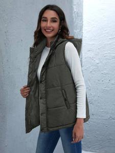 Chaleco acolchado sin mangas hecho a medida, chaqueta de burbujas acolchada de alta calidad, ropa de mujer 2025, chaqueta hecha en Pakistán - Product Image 5