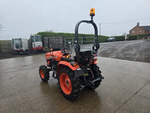 รถแทรกเตอร์ขนาดเล็ก คูโบต้า EK1-261 รุ่นใหม่ - Product Image 2