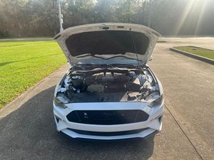 Ford Mustang GT Coupé Premium 2020 d'occasion, boîte manuelle 6 vitesses, moteur Coyote V8 - Product Image 6