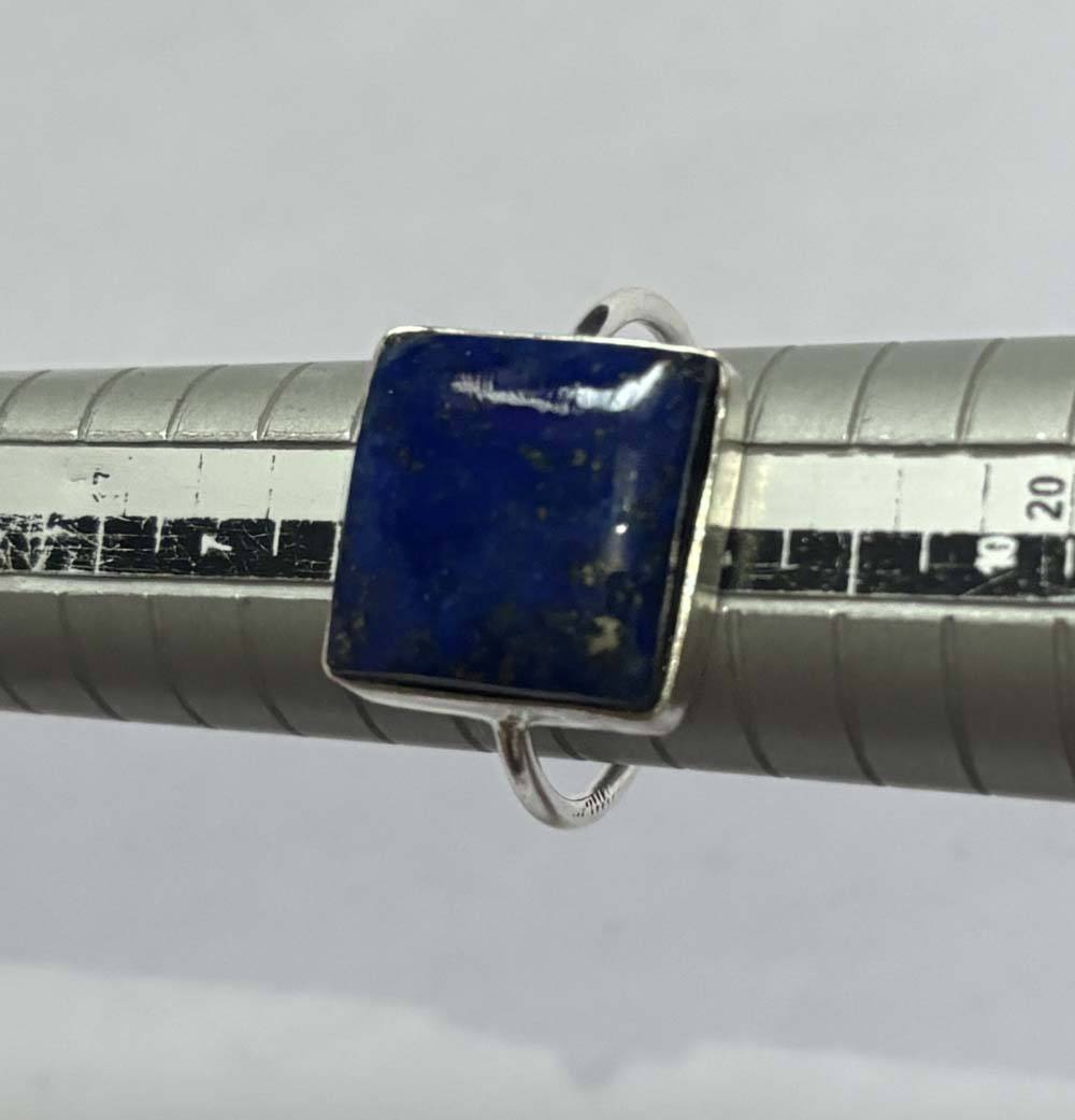 เช่นเดียวกับภาพ