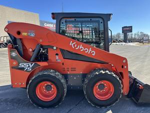 Minicargador Kubota SSV75 2023 - Product Image 5