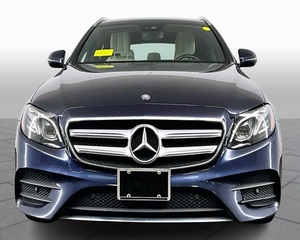 Mercedes-Benz E 400 Luxury AWD 4MATIC 2017 Seminuevo - Listo para Enviar - Product Image 2