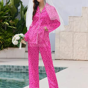 Pijama de Mujer Más Vendida, Ajuste Relajado, Tela Suave al Tacto, Ropa de Dormir para un Sueño Tranquilo - Product Image 3