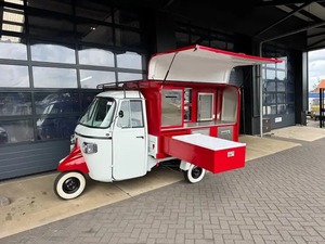 Remorque alimentaire motorisée à 3 roues en acier rouge, cuisine mobile extérieure avec four à pizza, résistante à la rouille, montage facile - Product Image 6