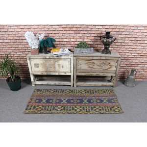 Tapis vintage 2x4,8 pieds, motif plantes et arbres bleus, en laine - Product Image 2