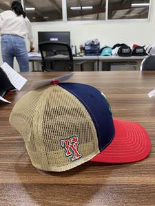 Vente en gros de chapeaux de camionneur avec logo brodé 3D personnalisés Casquettes de sport pour hommes Casquettes de marque bicolore personnalisées Casquette Snapback - Product Image 3