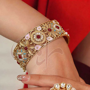 Brazaletes de Moda para Mujer Chapados en Oro de Primera Calidad, Fabricación en Fábrica, Diseño Personalizado, Nuevos, Raahi Enterprises - Product Image 4