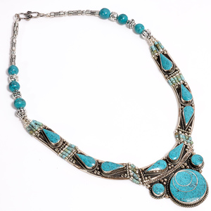 Collar con Colgante de Turquesa Natural, Cuentas de Plata Tibetana, Diseño Antiguo, Joyería para Compromiso y Boda - Product Image 1
