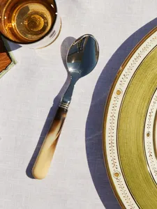 Ensemble de couverts en acier inoxydable tendance avec poignée verte de luxe, parfait pour l'argenterie et les repas élégants - Product Image 6