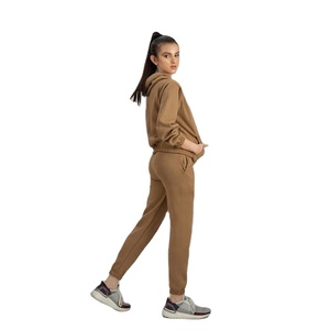 Nouveauté 2025, sweat à capuche et pantalon de jogging 2 pièces en molleton de coton doux pour femmes à la mode, ensemble de survêtement avec logo avant pour vêtements d'hiver - Product Image 6