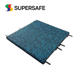 Tapis en caoutchouc antidérapants à absorption des chocs à haute durabilité 500x500mm épaisseur 15-100mm revêtement de sol de terrain de jeu de marque Supersafe - Product Image 4