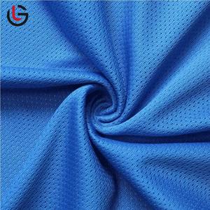 ชุดฟุตบอลโพลีเอสเตอร์ระบายอากาศได้ดีชุด100% ใส่สบายชุดซ้อมฟุตบอล OEM - Product Image 6