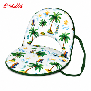 Chaise pliante rembourrée de qualité supérieure avec sangles de transport - Siège ergonomique pour stade et chaise longue de plage pour concerts, camping et yoga. - Product Image 4