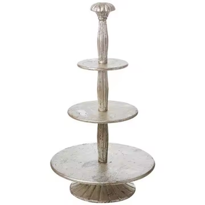 Elegante soporte de metal para pasteles de 5 niveles con características decorativas para resaltar pasteles y postres de Decor IMPEX - Product Image 3